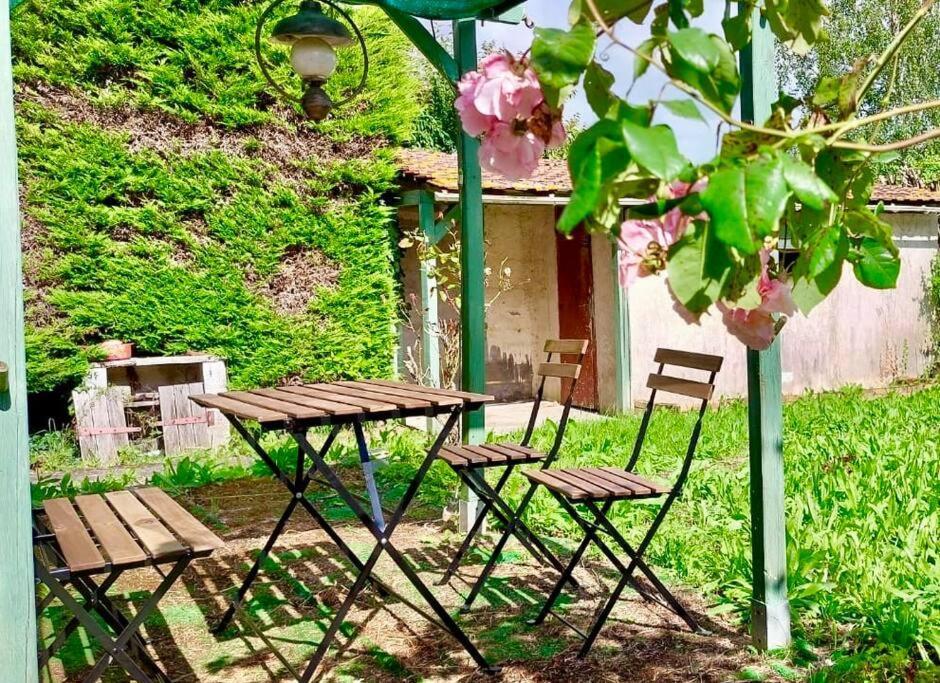 Vacation House In Quiet Village Congerville-Thionville Dış mekan fotoğraf